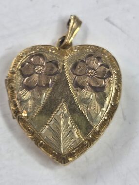 vtg L.S co. 10k gold filled heart shaped engraved locket for pic photo no chain